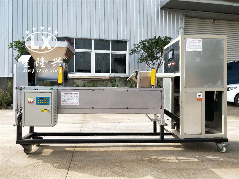 全自動裝袋扎口一體機(jī)